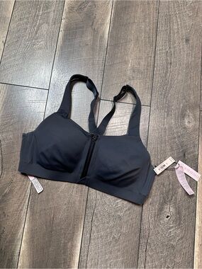 Victoria's Secret VSX Knockout Front-Close Sports Bra